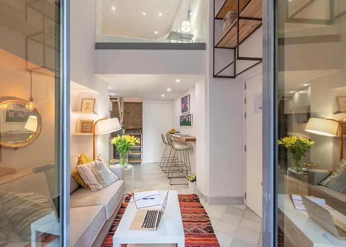 Loft Duplex 아파트